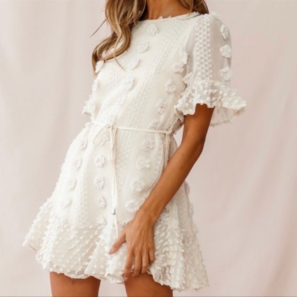 Selfie Leslie Pom Pom Swiss Dot mini dress Beige Cream Nude flutter sleeve Large